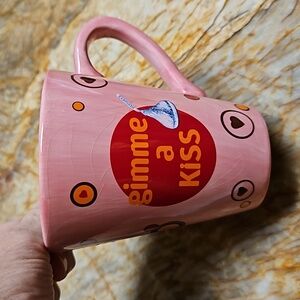 HERSHEY GIMME A KISS MUG CUP